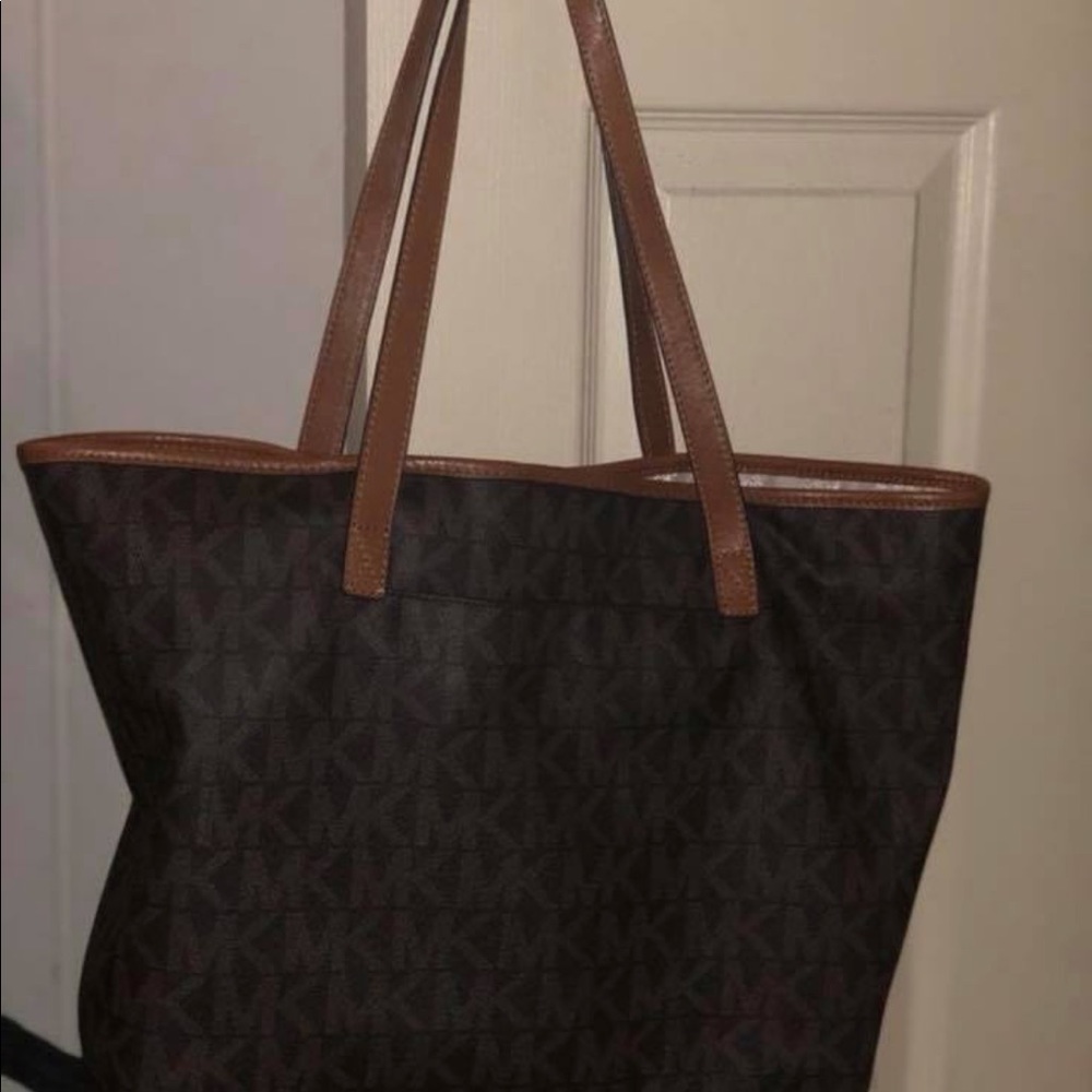 Michael Kors Tote